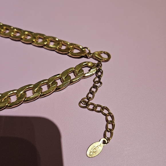 💥2for10💥Chunky pastel necklace - Picture 4 of 4